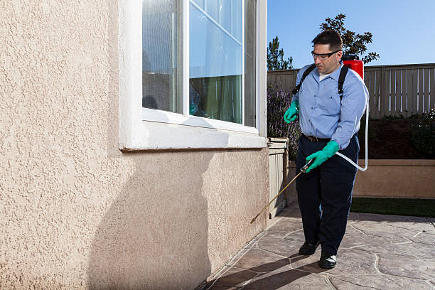 Best Pest Control for Hotels  in Healdsburg, CA